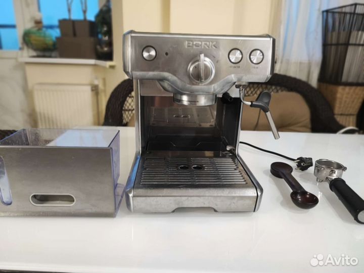 Кофемашина bork C800