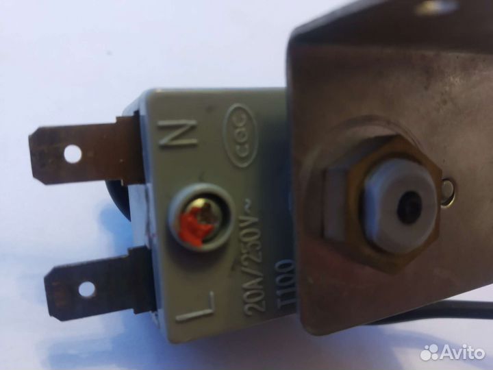 Термостат защитный Т100 бу