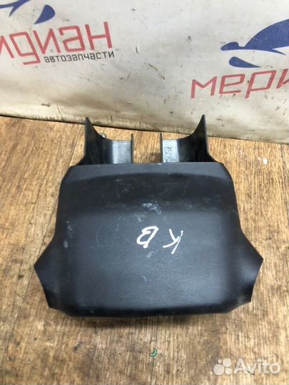 Кожух рулевой колонки Mitsubishi L200 KB 2008