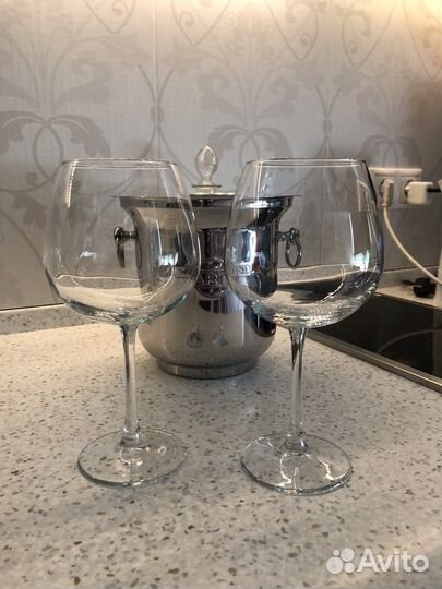 Бокалы для вина большие