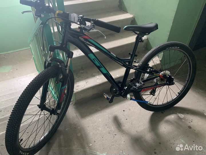 Велосипед подростковый горный GT d24