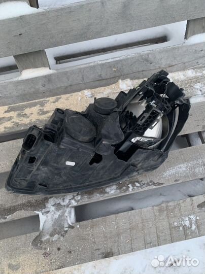 Фара правая Volkswagen golf 6