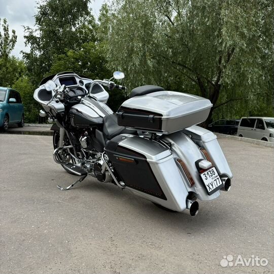 Harley Davidson CVO Road Glide fltrxse