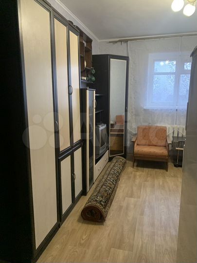 Комната 15 м² в 6-к., 4/4 эт.