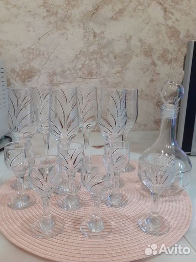 Продаю сервиз