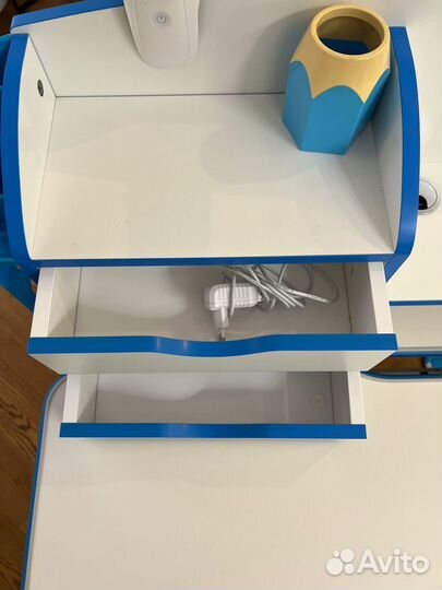 Растущая парта и ортопеортопедческий стул