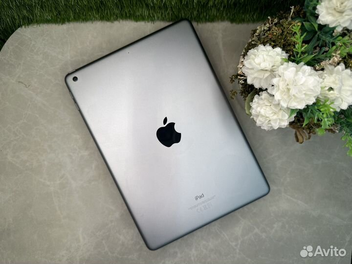 Планшет Apple iPad 6 128 gb 2018г. Wi-Fi