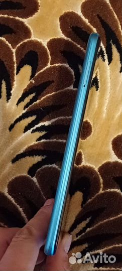 TECNO Spark 8C, 4/64 ГБ