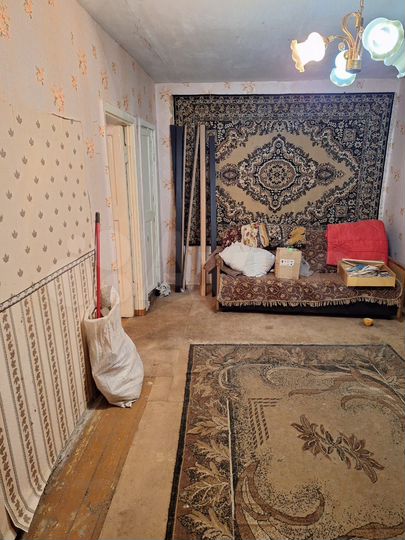 2-к. квартира, 43 м², 1/5 эт.