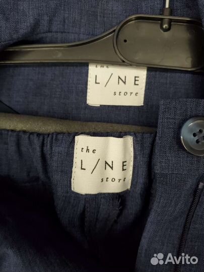 Брючный костюм