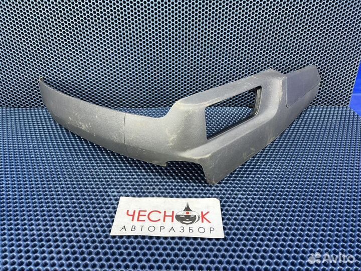 Накладка сидения переднего левого VW Touareg GP