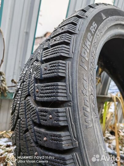 Hankook Winter I'Pike 225/45 R17