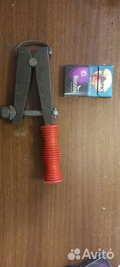 Съёмник шаровых опор ваз 2107