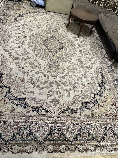 Ковер шерстяной шелковый