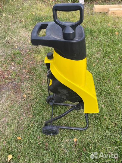 Электроизмельчитель веток