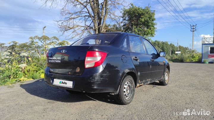 LADA Granta 1.6 МТ, 2012, 403 500 км
