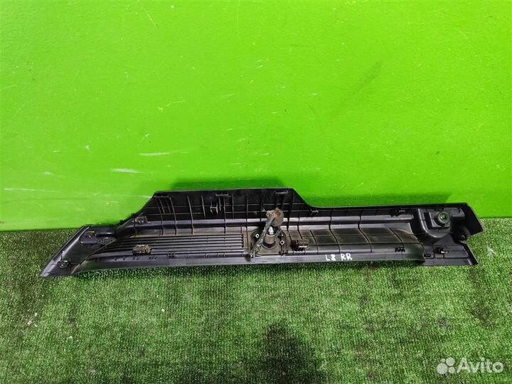 Держатель полки багажника правый KIA ceed (ED) 20