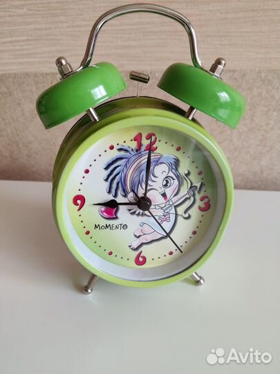 Часы будильник Красный куб