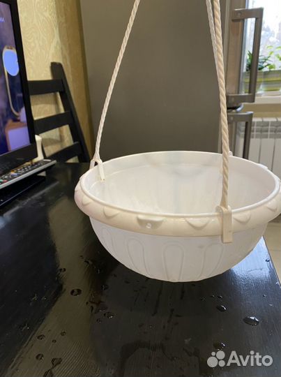 Кашпо подвесное