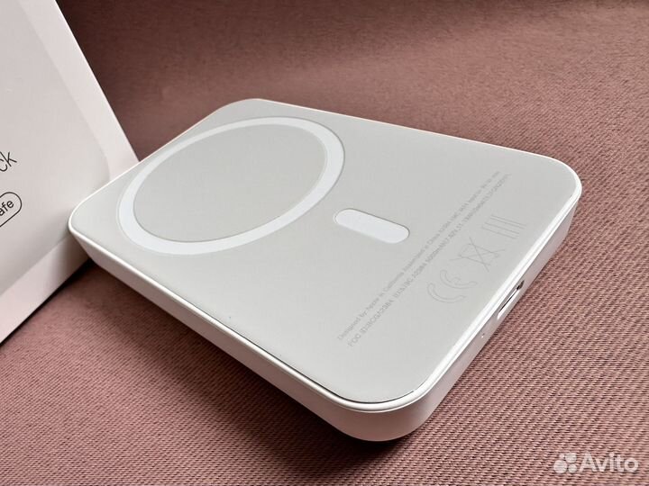 Повербанк apple magsafe 5000