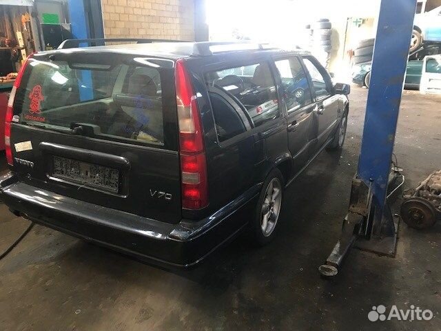 Разбор на запчасти Volvo S70 / V70