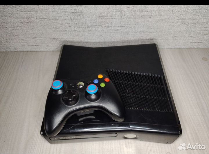Игровая приставка xbox 360 прошитая