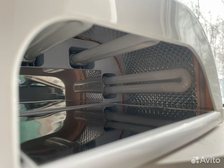 Лампа для сушки ногтей Elle Beurer MPE38