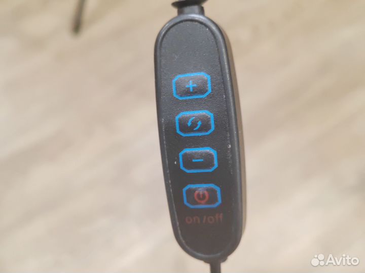 Кольцевая лампа со штативом