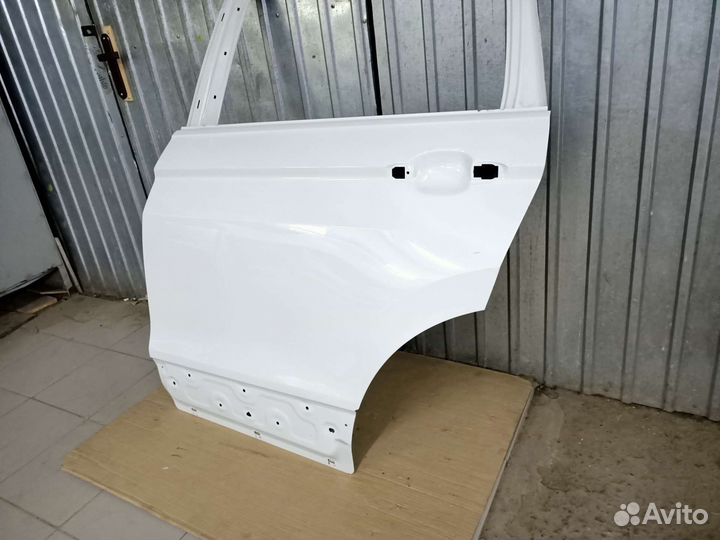 Дверь задняя левая Volkswagen Tiguan 2 с16г.в