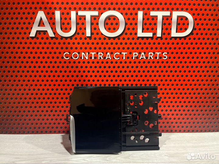 Вещевой ящик центральной консоли Bmw 5 G30 2018