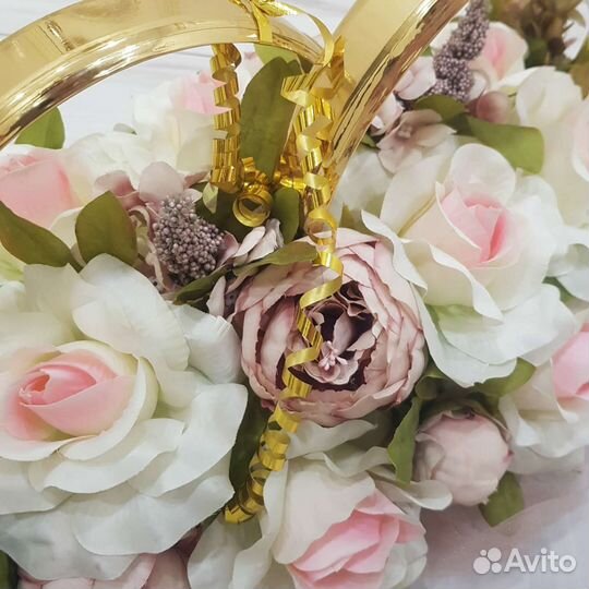 Кольца на свадебную машину