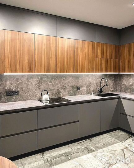 Кухни на заказ Atheniensis