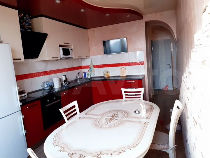 2-к. квартира, 80 м², 17/21 эт.