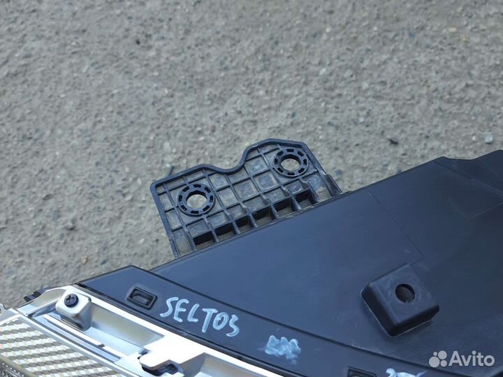 Фара левая Kia Seltos