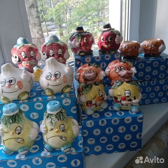 Наборы для специй новые, вазочки керамические