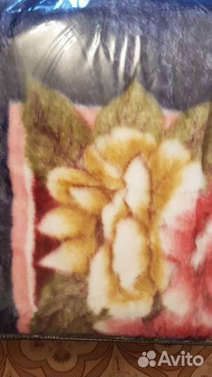 Одеяло покрывало новое 200х240