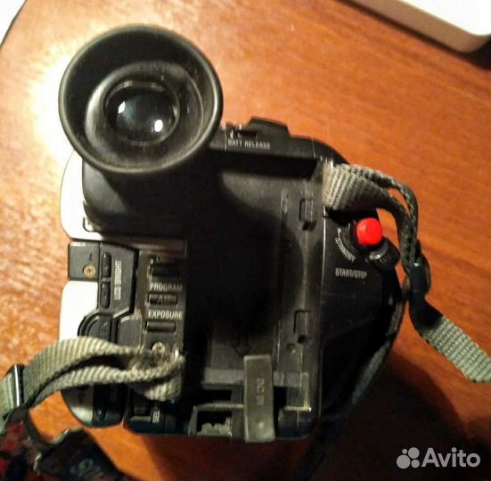Видеокамера sony handycam