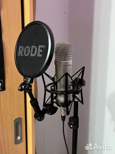 Студийный микрофон rode nt1-a