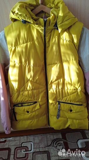 Жилетка женская