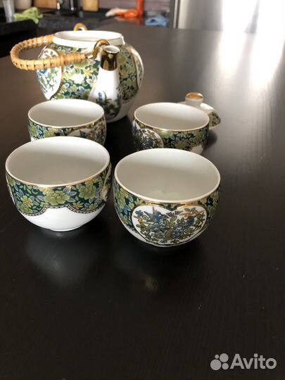 Чайник заварочный и пиалы