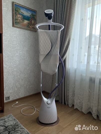 Отпариватель для одежды вертикальный