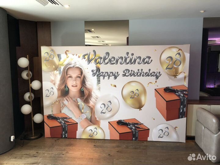 Печать на баннере, интерьерная, широкоформатная