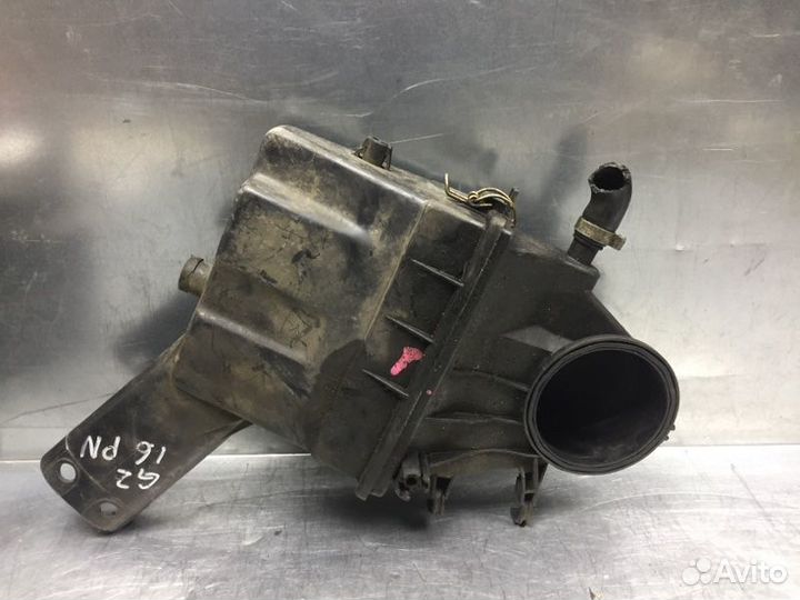 Корпус воздушного фильтра Volkswagen Golf Ii/Jetta