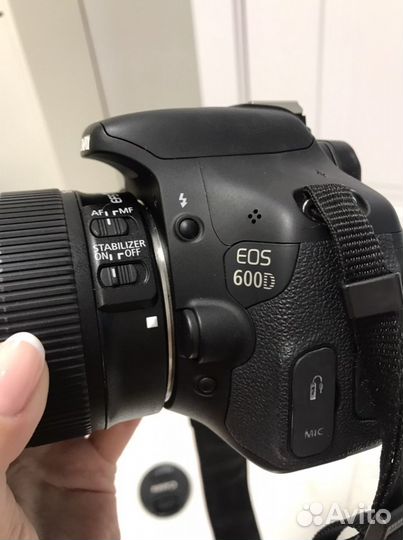 Фотоаппарат зеркальный Canon EOS 600D Kit 18-135