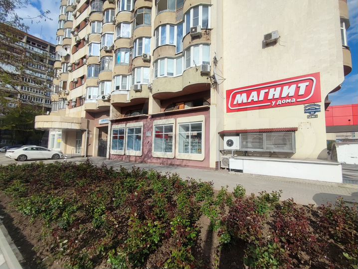 Торговое помещение, 1-я линия, 1 этаж, 250 м2