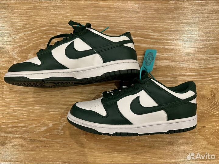 Кроссовки nike dunk low