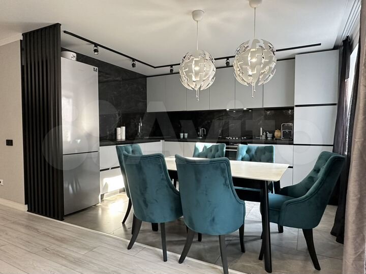 4-к. квартира, 106 м², 5/5 эт.