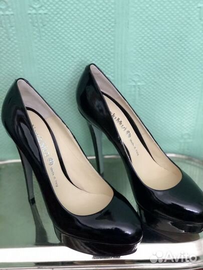 Туфли чёрные новые лакированные.«Nando Muzi