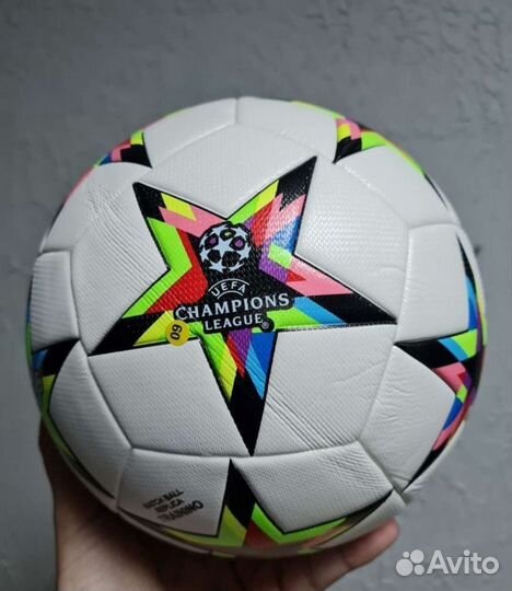Футбольный мяч adidas telstar fifa 2018