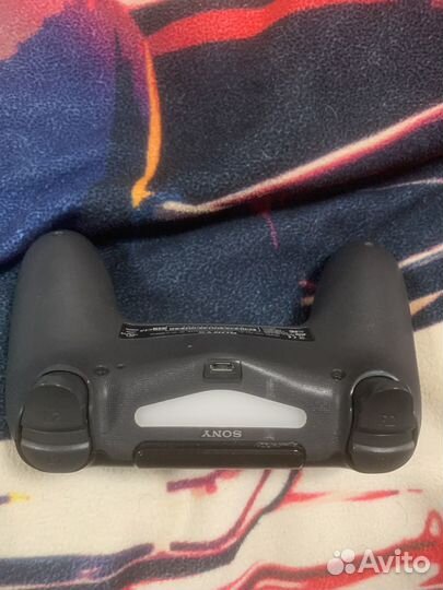 Джойстик ps4 бу